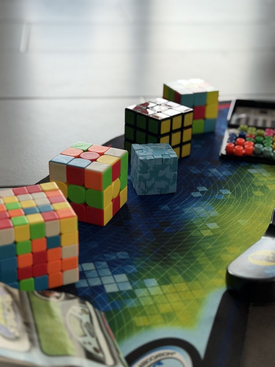 Spielzeuge: Speed Stacks Rubiks Cube set !  – Gebraucht aus Thierachern von blade09 6