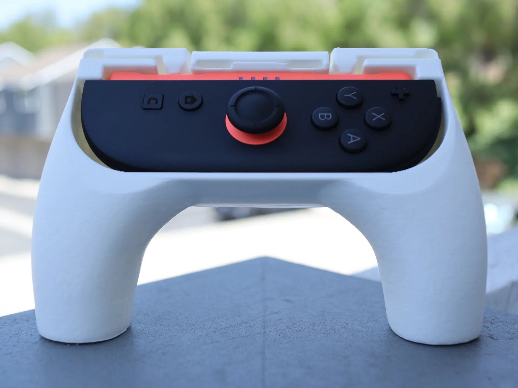 Nintendo Console: Nintendo Switch 2 Joycon Grip – Nuovo e nell'imballaggio originale da Dietikon venduto da You_Want_We_Print