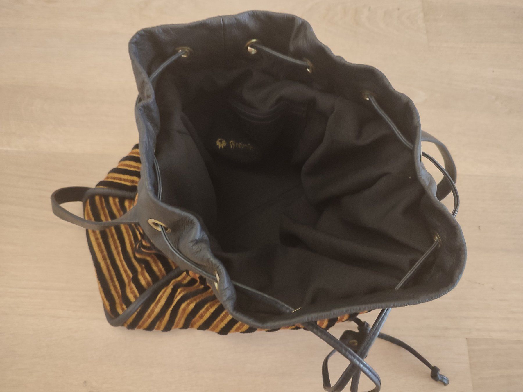 Borse da donna: Speziell Tasche. Hand Made – Nuovo (secondo la descrizione) da Bellikon venduto da MellonCollieMitTwint 1