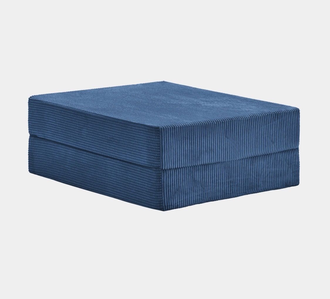 Sgabelli: OHMU Teddy Ottoman Blau – Nuovo e nell'imballaggio originale da winterthur venduto da dilitrilli