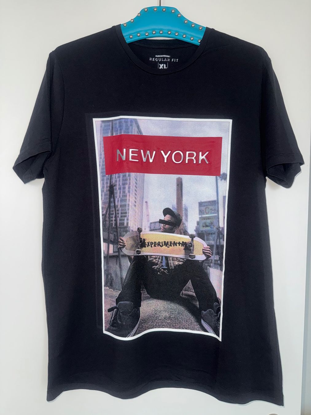 T-shirt: T-Shirt L-XL – Usato da Buchrain venduto da nat_pl5p