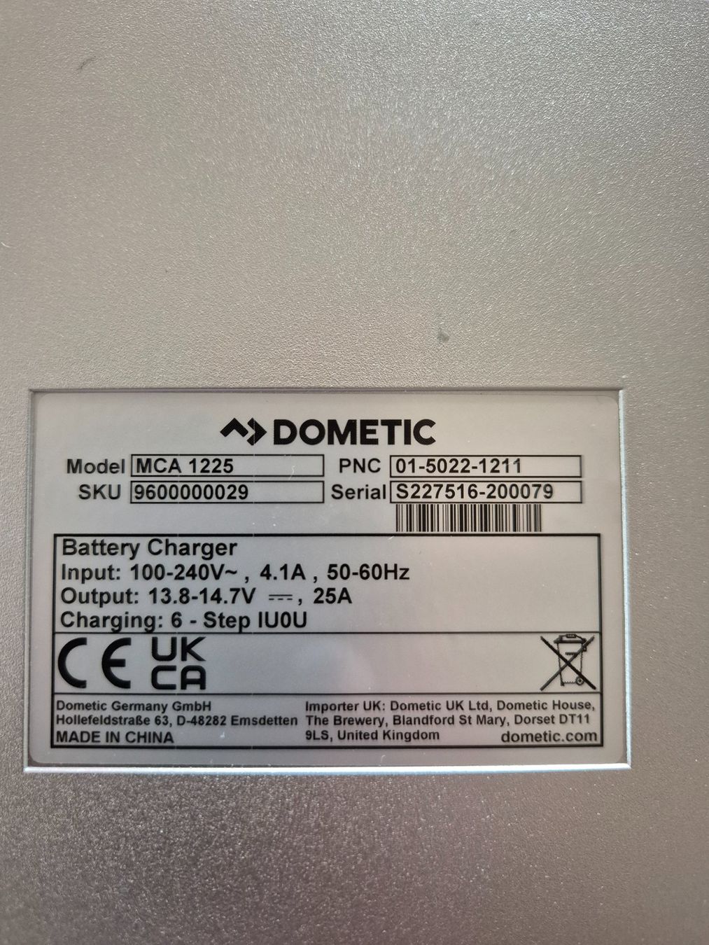 Caricabatterie: DOMETIC MCA 1225 – Usato da Mattstetten venduto da yvu01 1