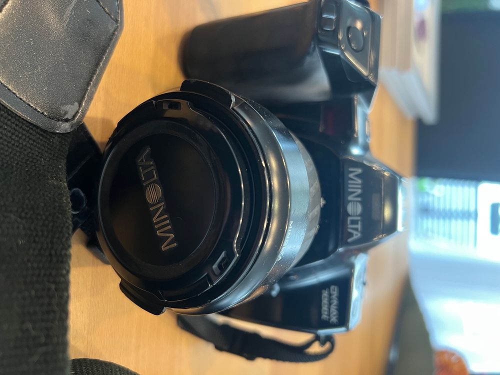 Minolta Appareil photo: Minolta Dynax 7000i Filmkamera Paket – D'occasion à Glattfelden par nic_kz6f