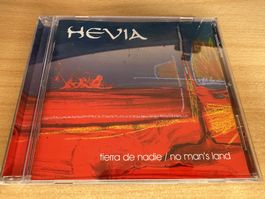 H8 Hevia – Tierra De Nadie / No Man's Land