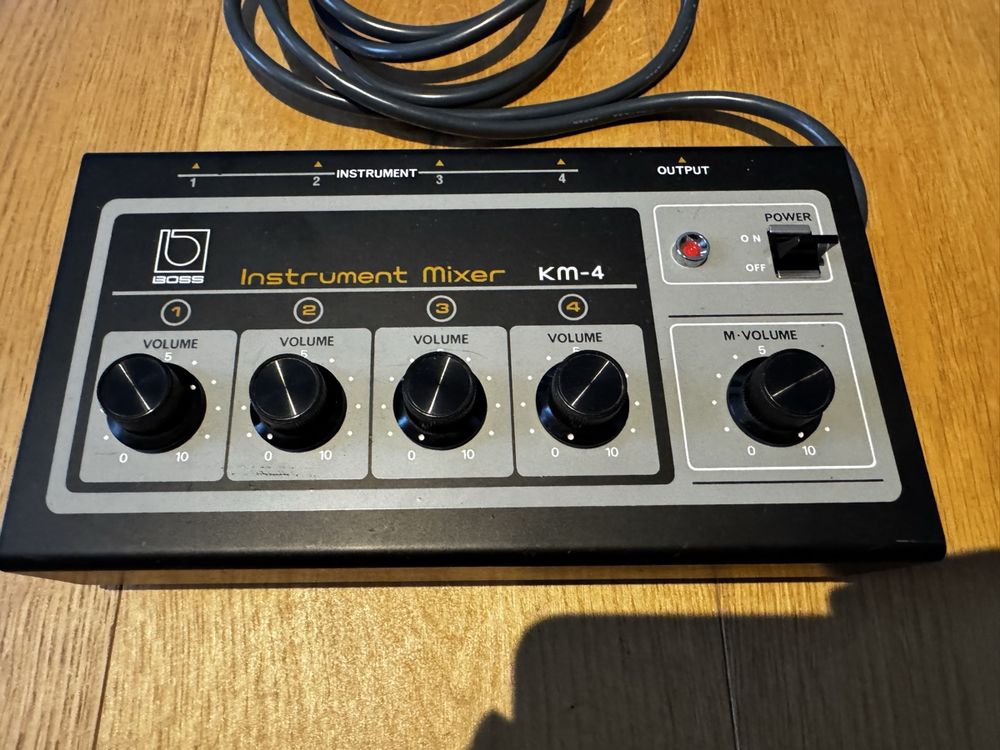 Boss Instrument Mixer KM-4 (Gebraucht) in Zürich für CHF 250 – nur ...