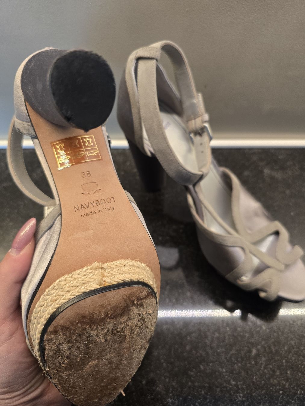 Navyboot Damenschuhe: Navyboot Sandalen silber/mauve - Grösse 38 – Gebraucht aus Hägglingen von Raff_Ella 4