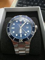 Outsiders Uhr Revolution Blau