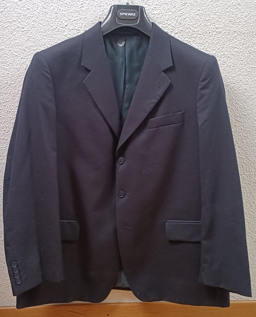 Anzüge: Anzug Jacke Grösse ca. 50 – Gebraucht aus Amriswil von italy_killa97