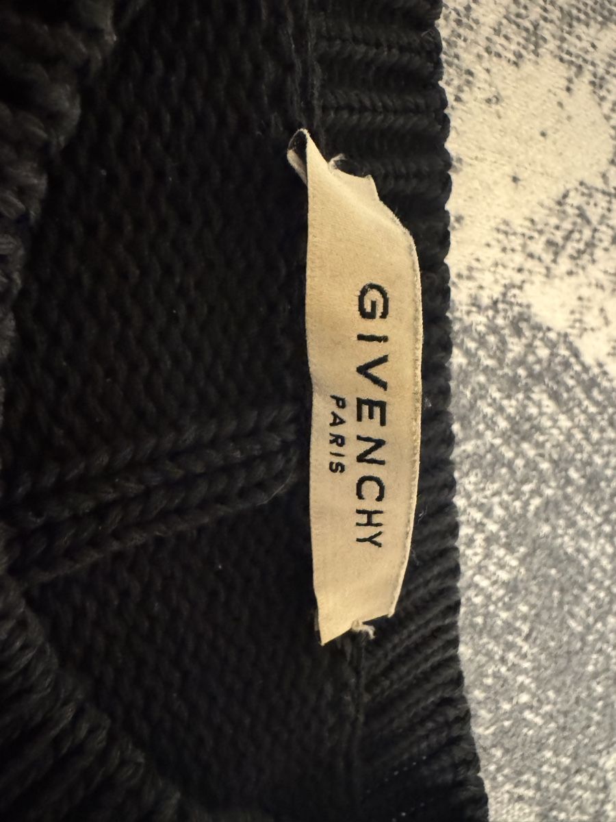 Givenchy Maglioni & Felpe: Givenchy, S, wie neue – Nuovo (secondo la descrizione) da Birmensdorf ZH venduto da vic_mv7m 1