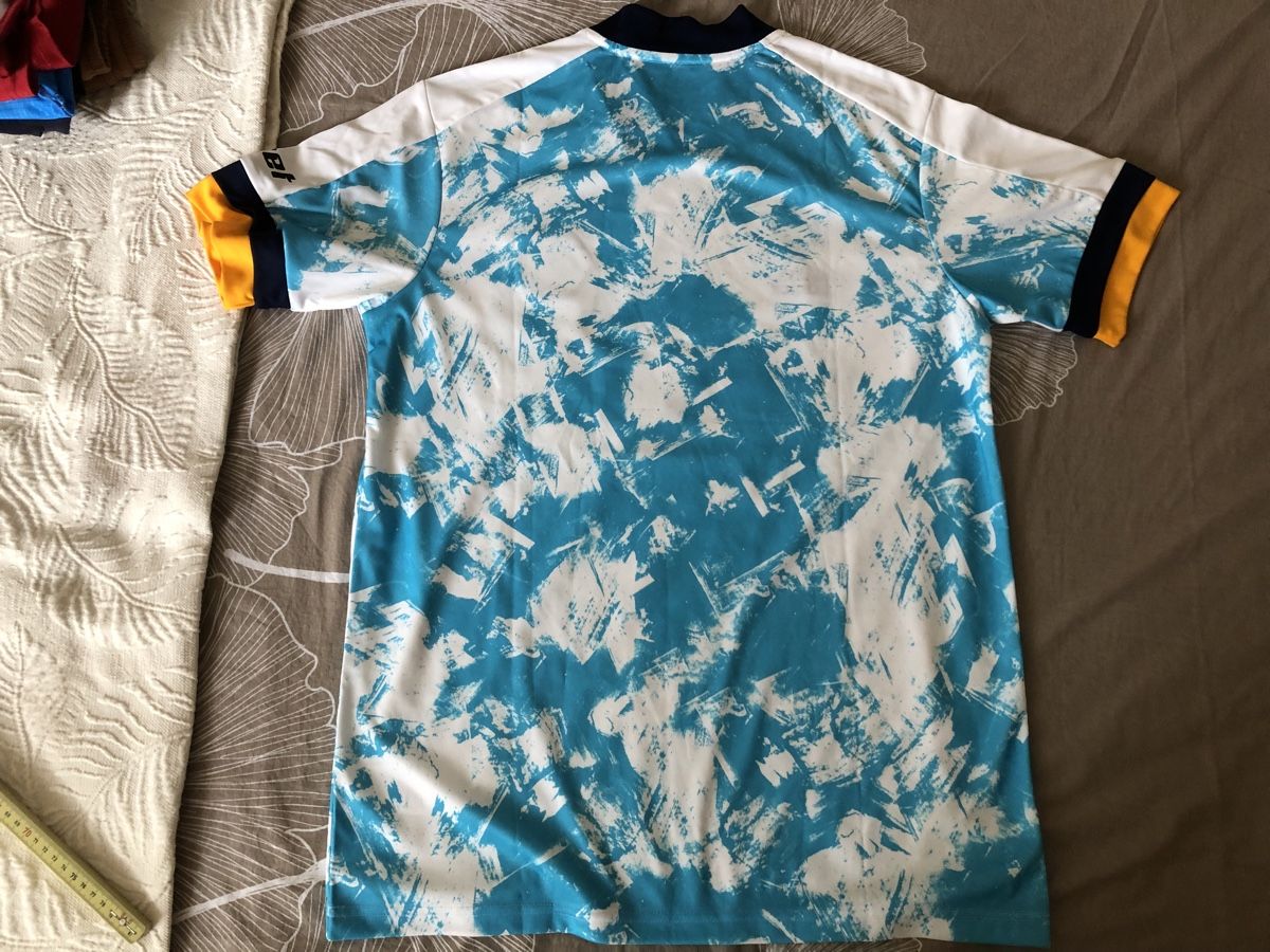Adidas Canottiere & Pantaloni: Wolverhampton maillot  – Nuovo e nell'imballaggio originale da Le Grand-Saconnex venduto da focamix 3