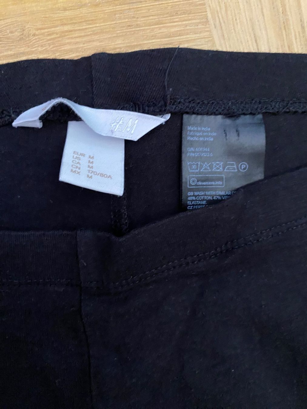 H&M Leggings: Schwarz Leggins von H&M, Grösse M – D'occasion à Pfaffhausen par Niki_2020 1