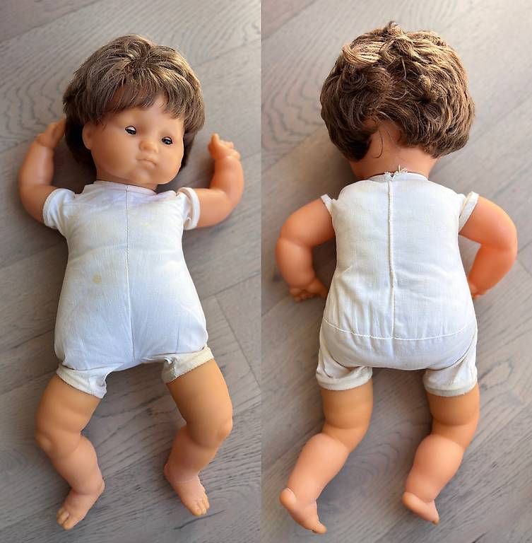 Bambole: Bébé Chéri + couffin + habits Corolle – Usato da Lausanne venduto da Steuff78 2
