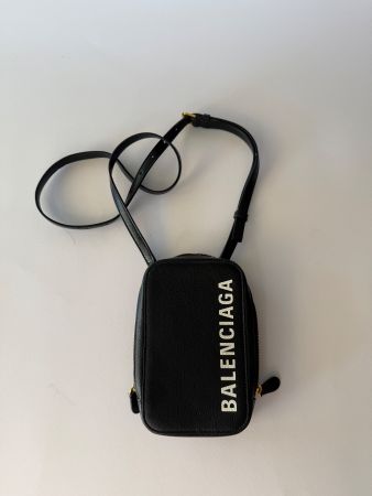 Balenciaga Tasche Leder Schwarz neu