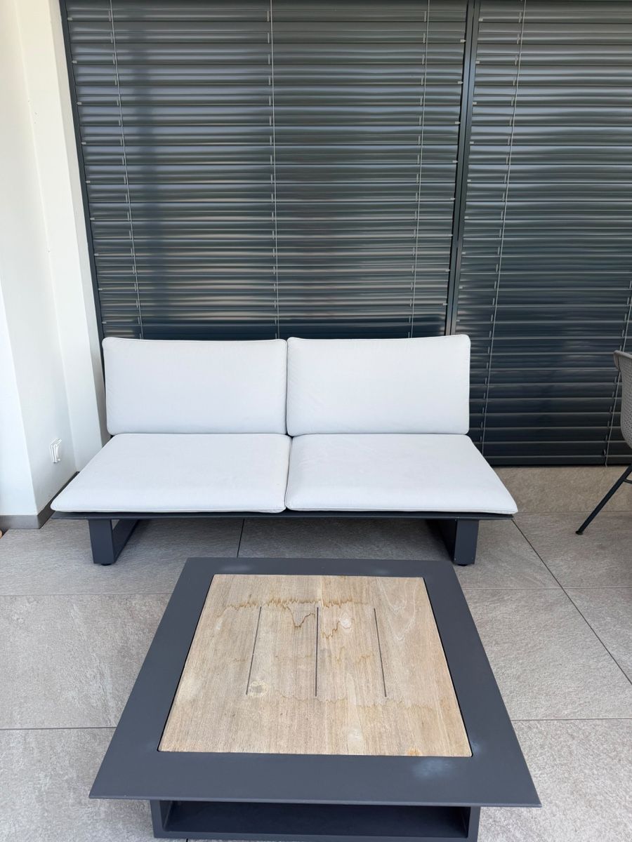 Sofas: Gartenlounge 2er Sofa mit Tisch  – D'occasion à Reinach BL par zen_s66q 1