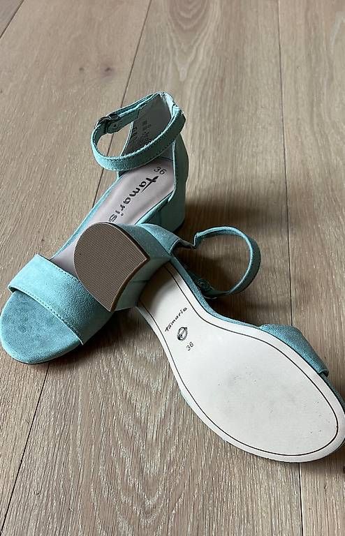 Damenschuhe: Tamaris Sandalen Grösse 36 NEU – Gebraucht aus Maur von Franzifisch 1
