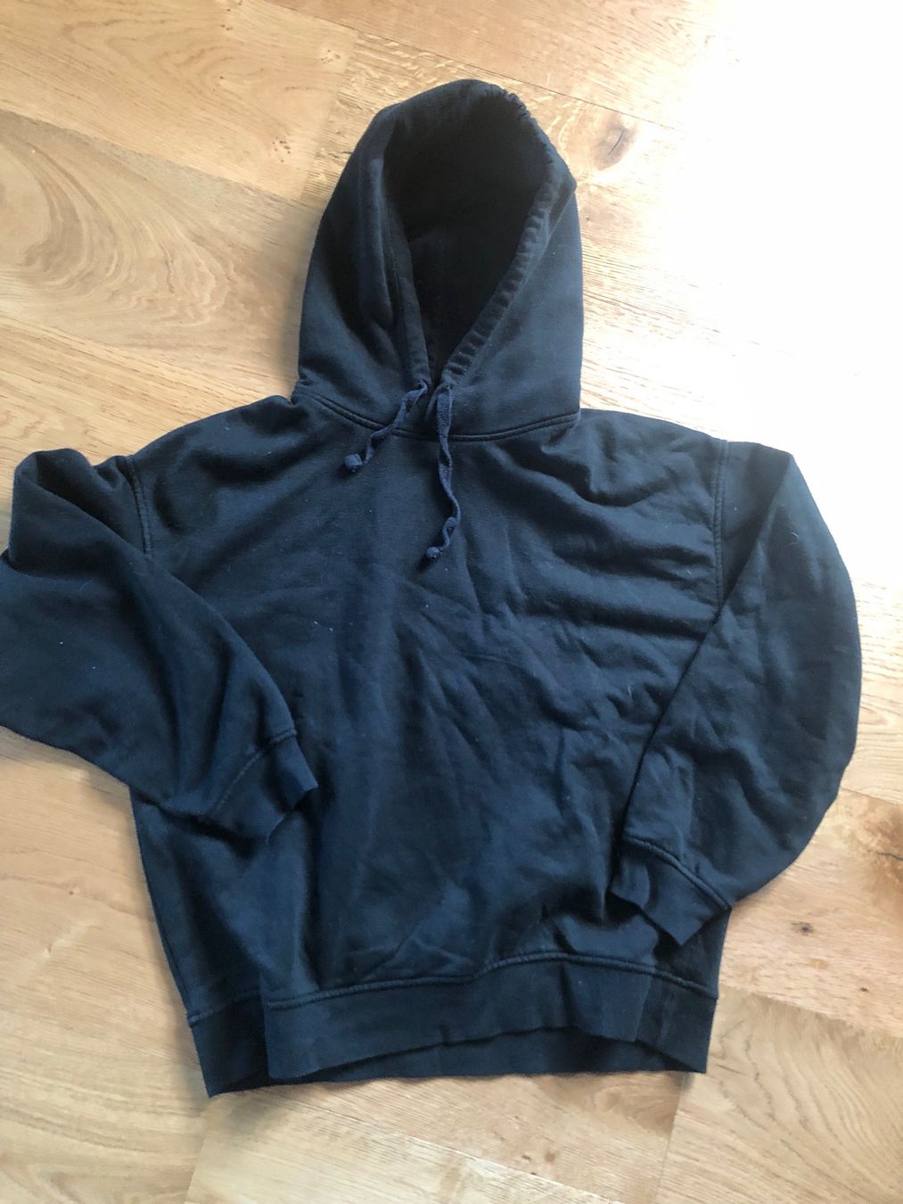 Zara Maglioni & Felpe: ZARA KAPUZENPULLOVER schwarz M – Usato da Wattwil venduto da jopara