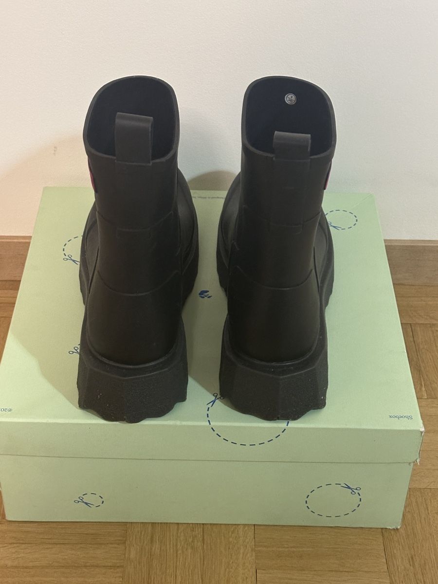 Scarpe da uomo: Off-White Sponge Rubber Boots – Usato da Genève venduto da Regalfinds 2