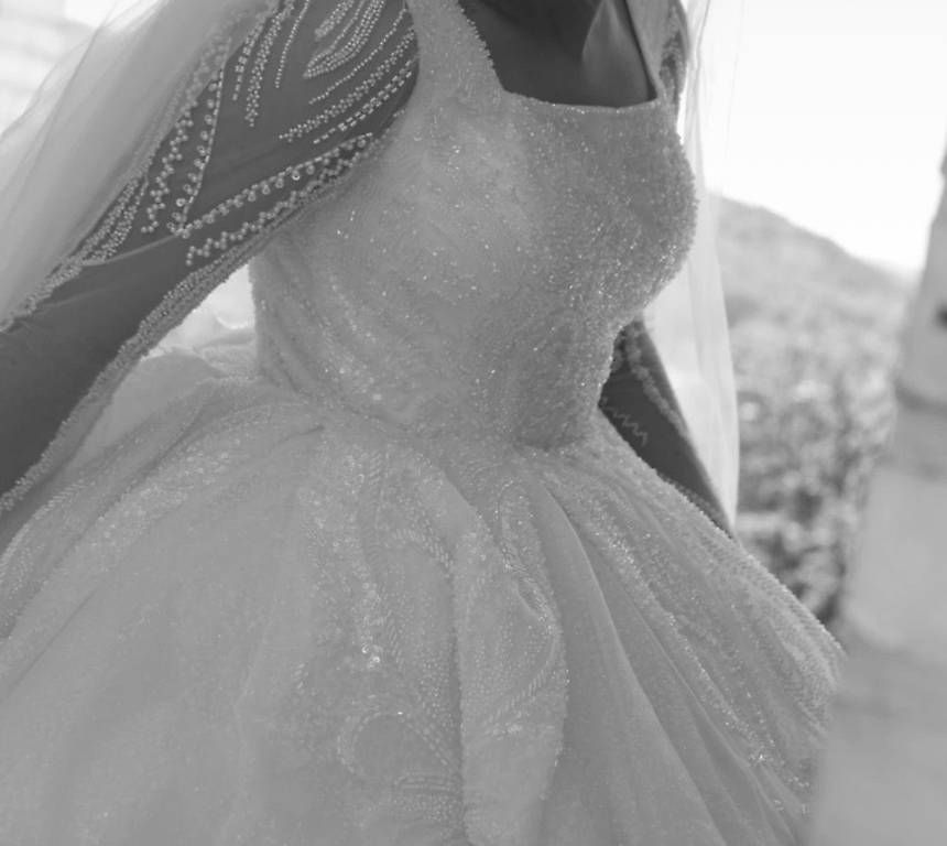 Vestiti: Hochzeitskleid  – Usato da Rottenschwil venduto da Seliin.G 2