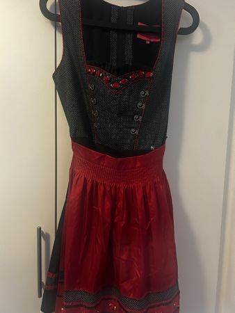 Dirndl Krüger Madl schwarz rot gepunktet Grösse 38