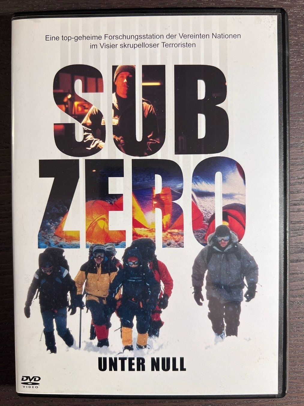 Tutti i DVDs: Sub Zero - Unter Null – Usato da Zürich venduto da FilmFreunde