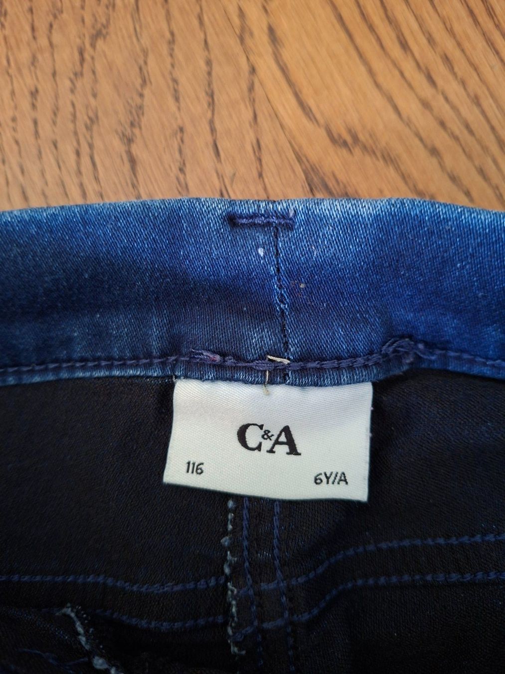 C&A Pantaloni: Jeans mit Blumenmuster Gr. 116 – Usato da Hirzel venduto da larissagschwend 2