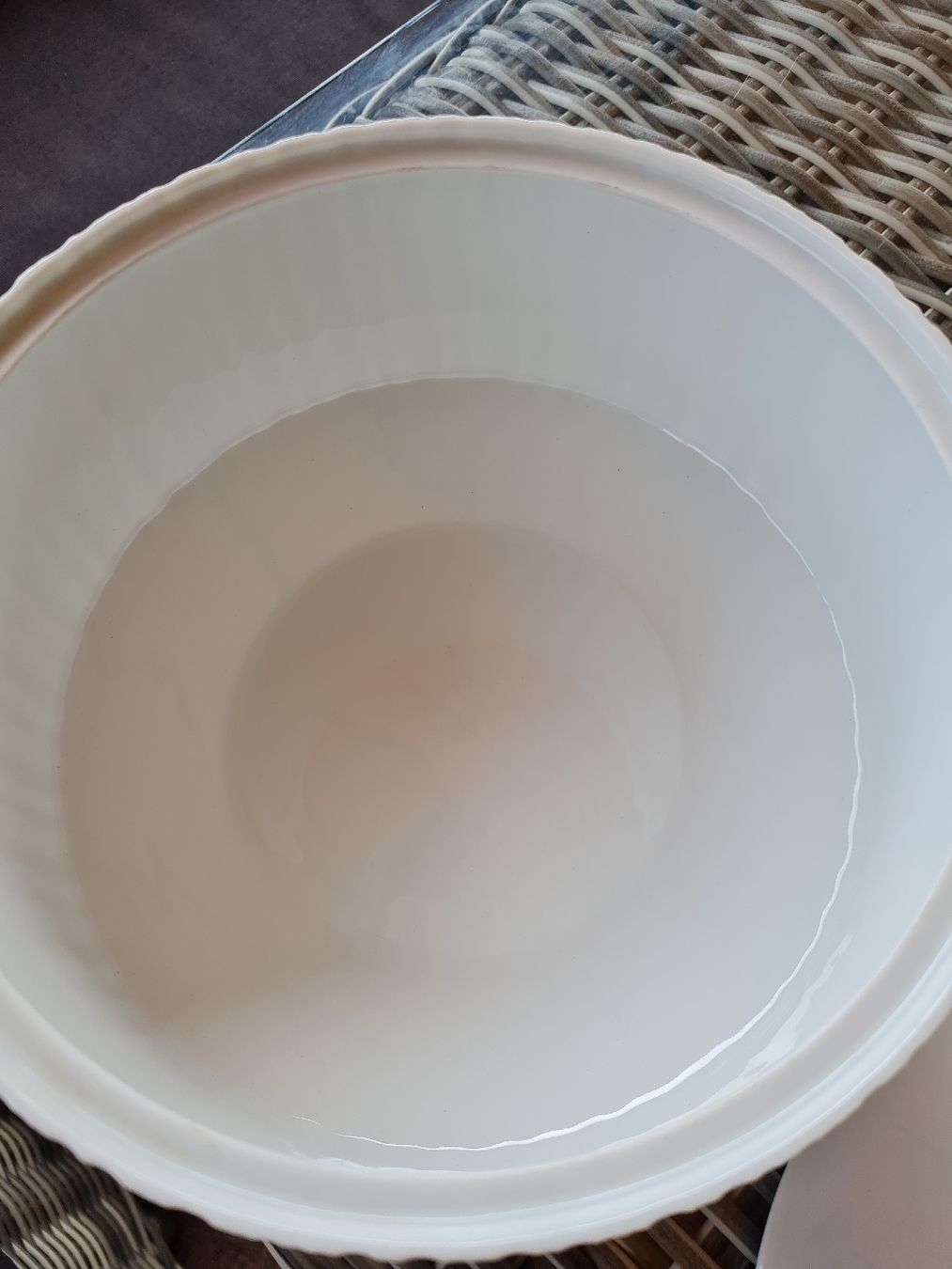 Rosenthal Ciotole: Rosenthal Schüssel mit Deckel neu – Nuovo (secondo la descrizione) da Münsingen venduto da Cuci31 1
