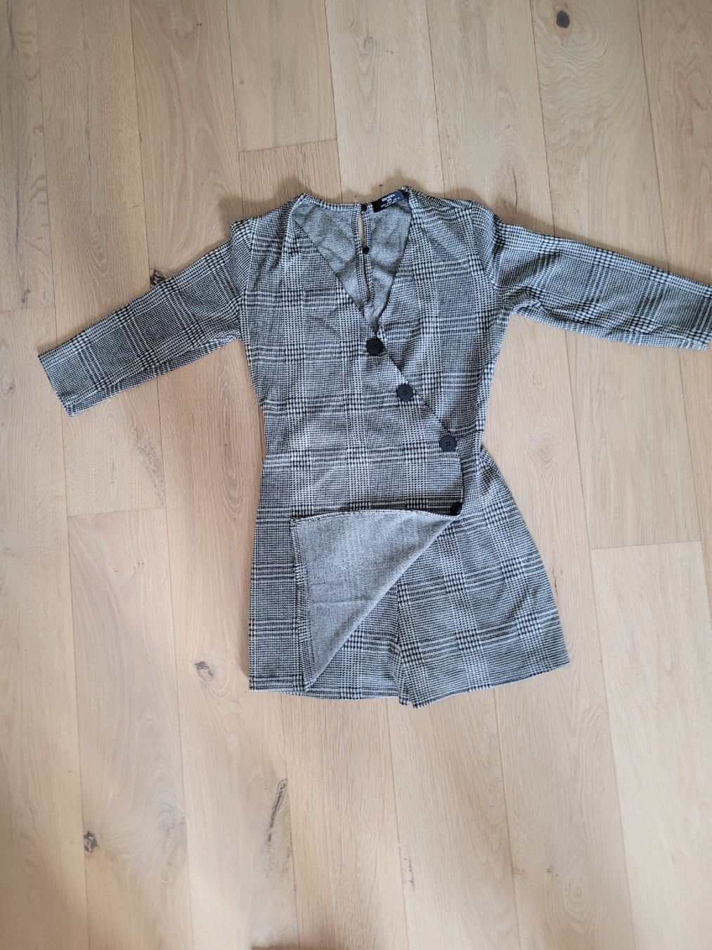 Tute: Jumpsuit mit Knöpfen, Gr. S, neuwertig – Usato da Winterthur venduto da Netta777 1