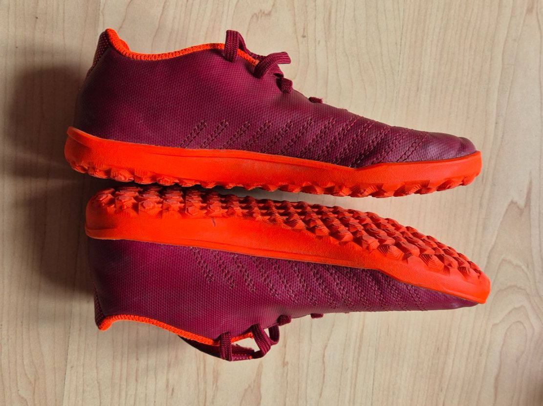 Scarpe da uomo: Fussballschuhe Gr. 31 – Usato da Menzingen venduto da cf_81 2