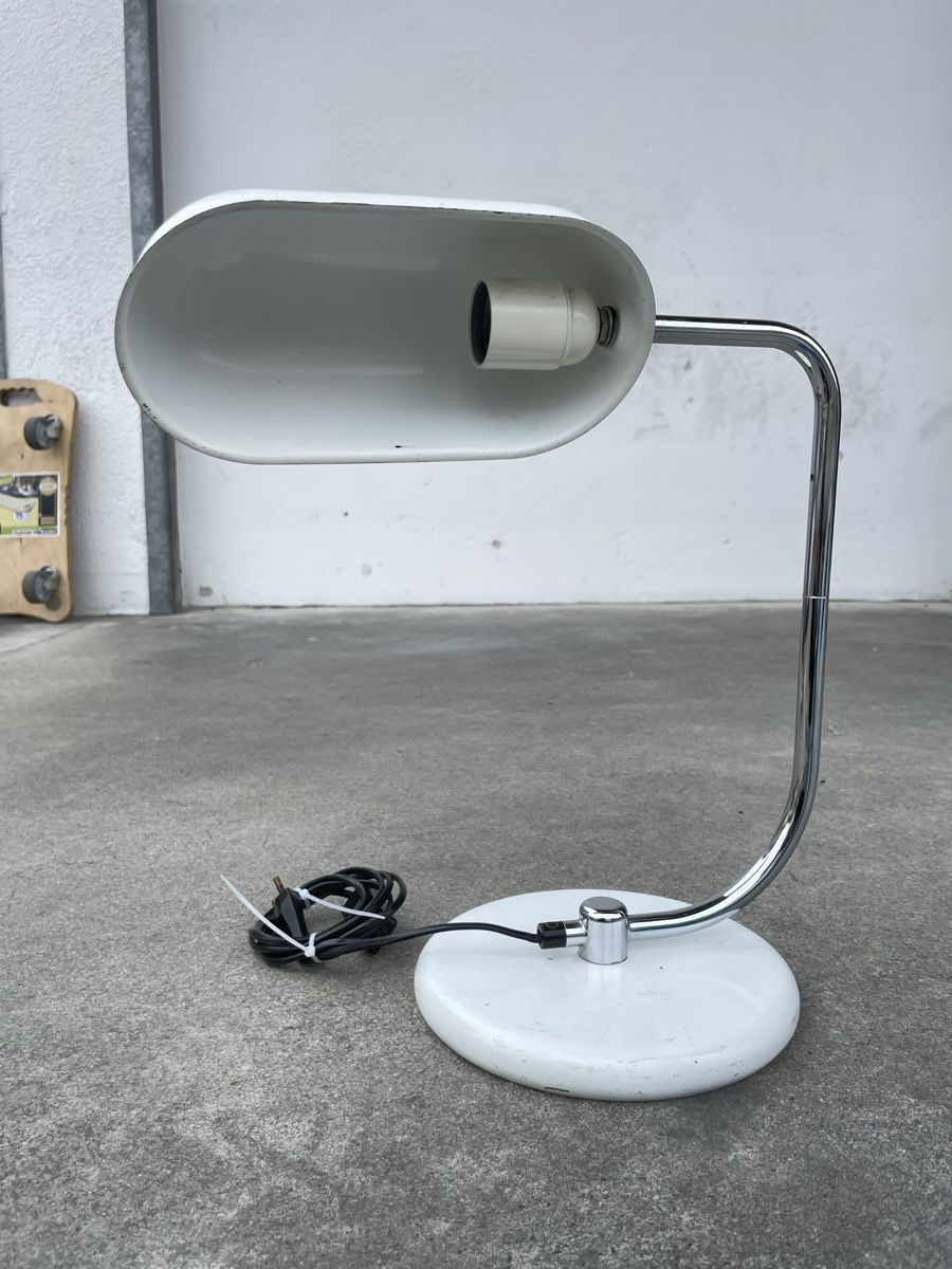 Lampade: Mid Century Space Age Tischlampe Chrom – Usato da Bern venduto da fotolog111 3