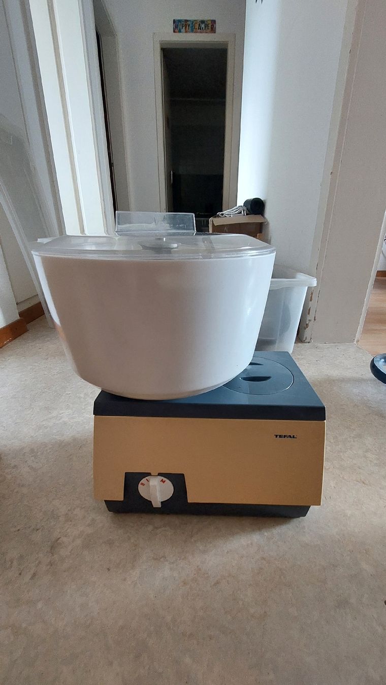 Tefal Appareils de cuisine: Tefal Küchenmaschine – D'occasion à Busswil BE par Christiaan87 1