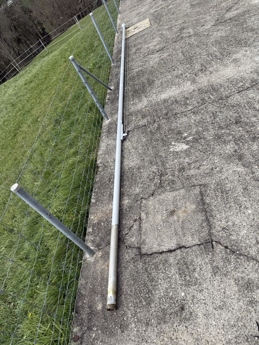 Fahnen: Fahnenmast 6m Alu – Gebraucht aus Rehetobel von bodystyl 1