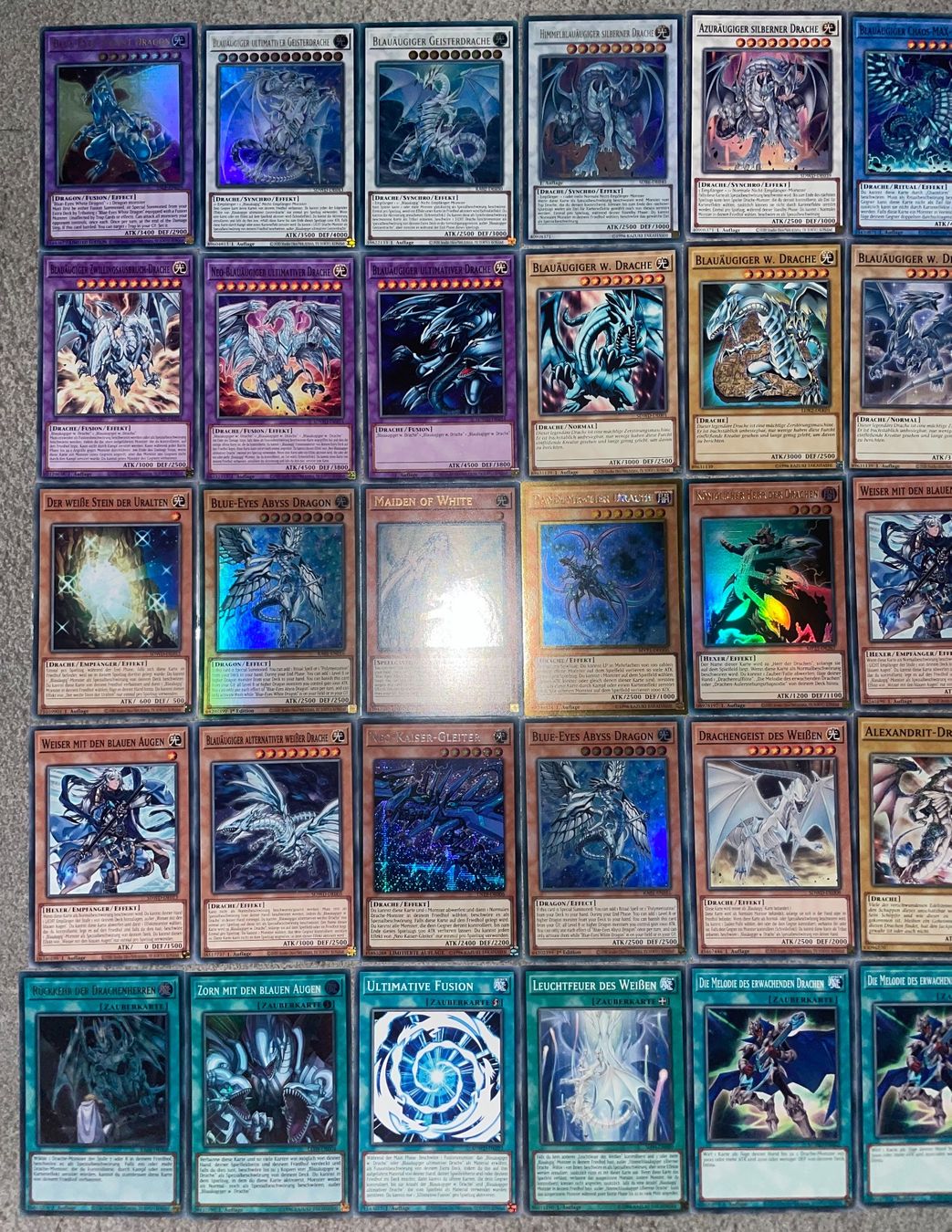 Yugioh Carte collezionabili: YuGiOh Blauäugiger w. Drache Deck! – Nuovo (secondo la descrizione) da Altstätten SG venduto da ChangeMaker 1