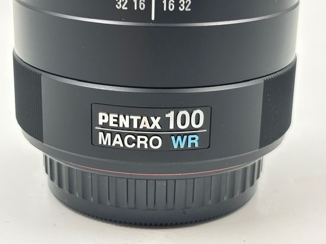 Pentax Obiettivi: SMC Pentax DFA 100mm 2.8 WR Macro + PH-RBE 49 – Usato da Seewis Dorf venduto da Plebejus 3