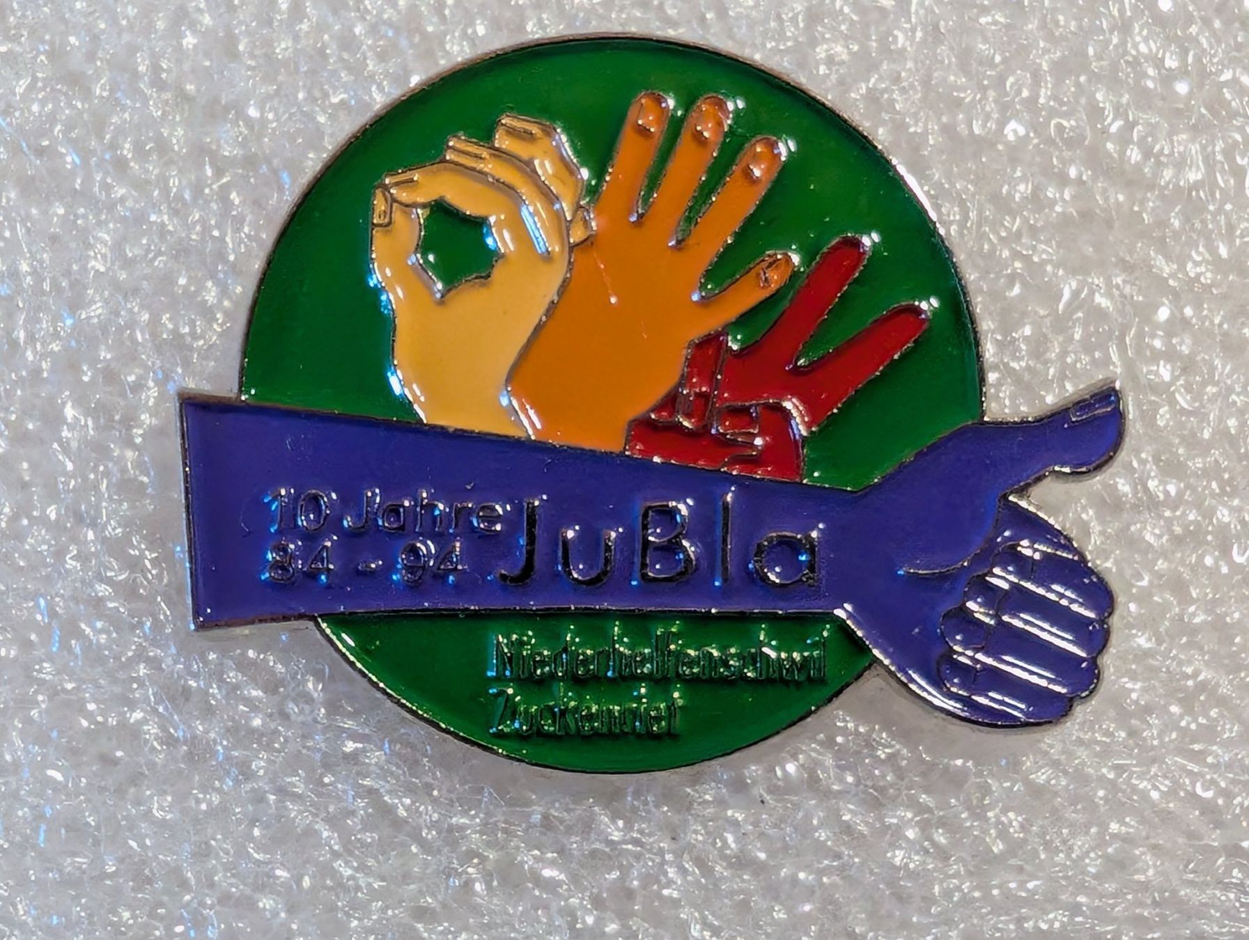 Placchette & Badge: Ansteckpin 277: JuBla – Usato da Oppligen venduto da Pin-Fall-Shop