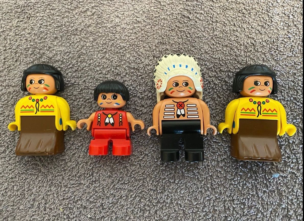 Giocattoli: Lego Duplo Indianerfiguren Set – Usato da Zürich venduto da Miggimaus12 6