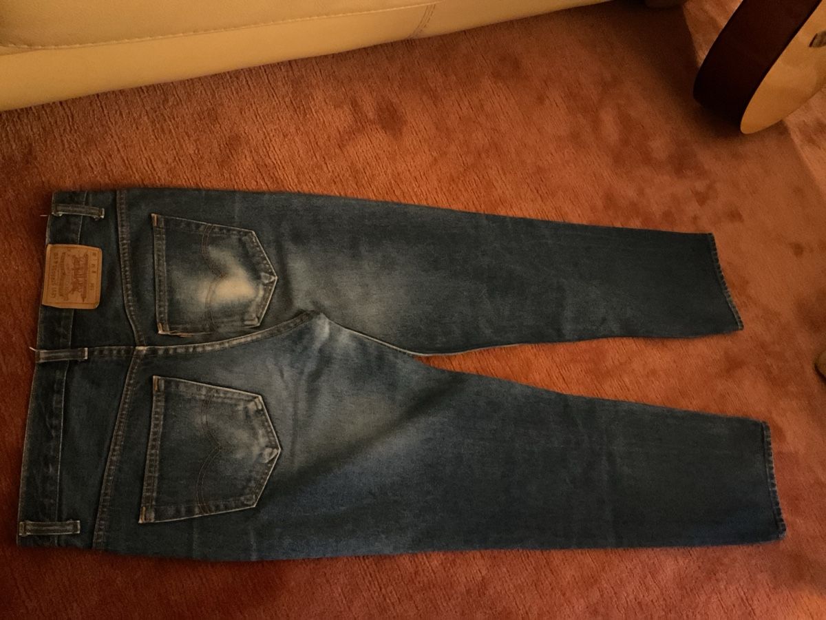 Levi's Jeans: Pantalon Levî’s W34-L36 – Gebraucht aus Düdingen von Yellow 1