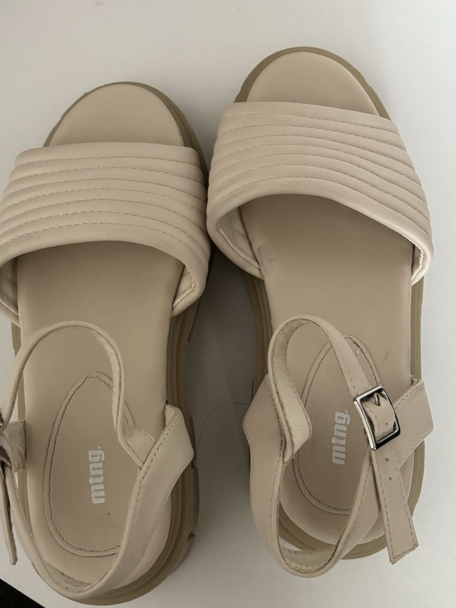 Scarpe da donna: Sandales compensées mtng crème taille 36 – Usato da Lausanne venduto da LILI0125 3