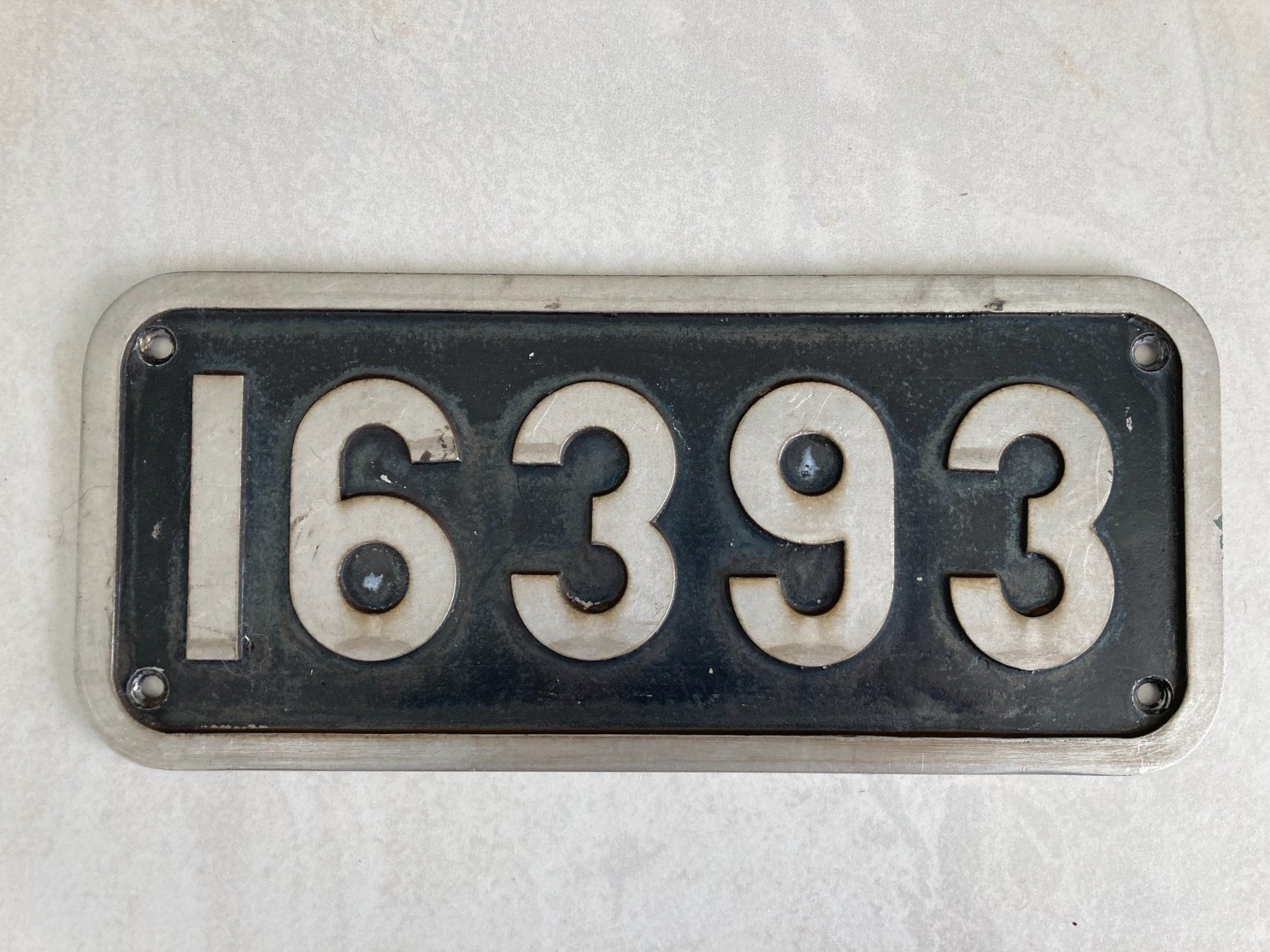 SBB/CFF/FFS Insegne: SBB Orig.Loknummerschild von Rangierlok Ee 3/3, – Usato da Dietikon venduto da Lascodi