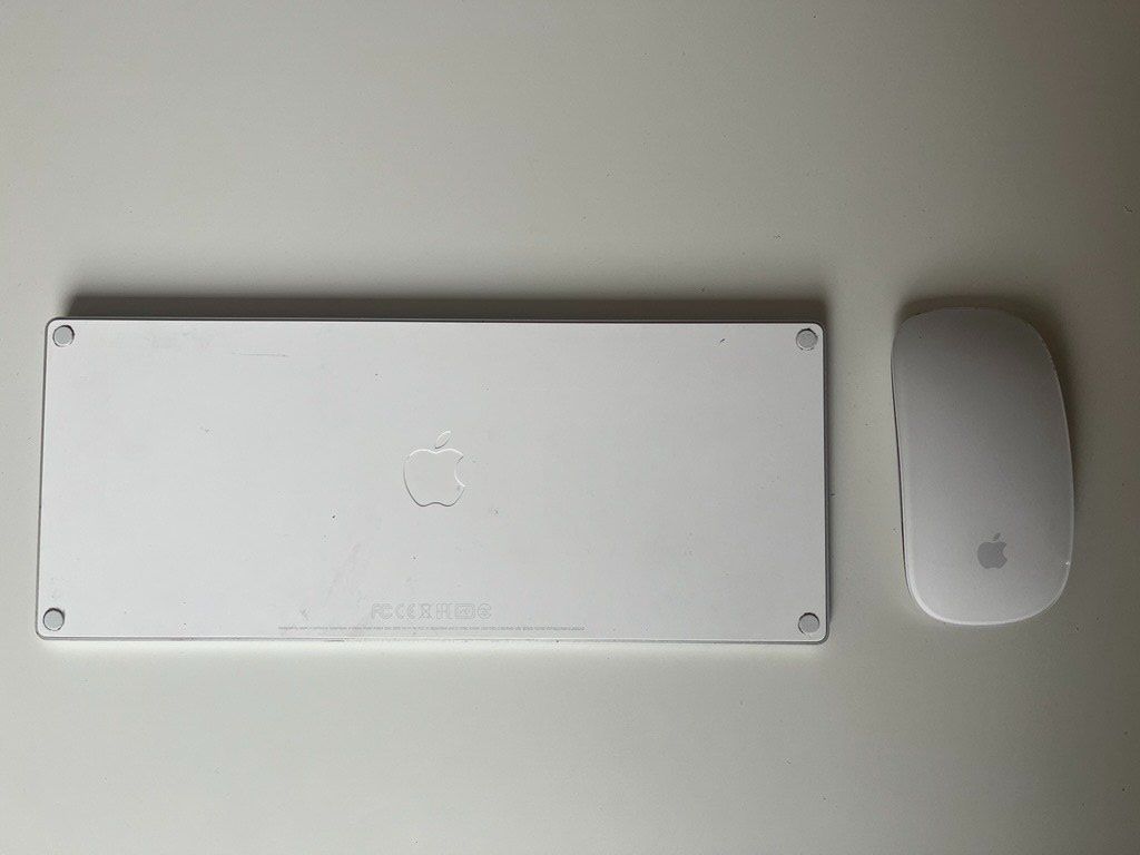 Apple Tastaturen: Apple Magic Mouse & Keyboard – Gebraucht aus Bülach von jul_yzz9 2