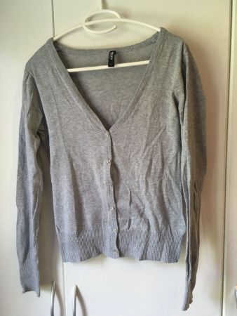 Graues Jäckchen Grösse S