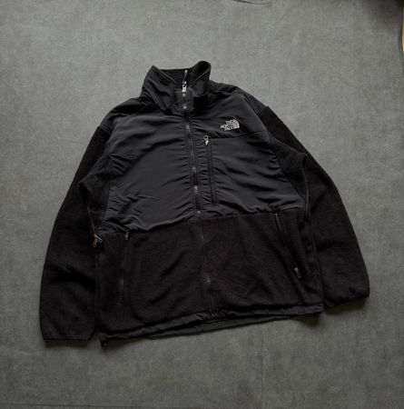 39.Veste polaire The North Face noire, taille XL, occasion