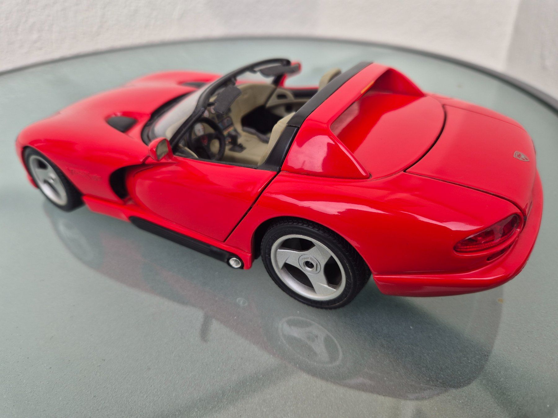 Dodge Modellautos: Dodge Viper RT 10 von Burago. 1:18 – Gebraucht aus Oberbuchsiten von laffite54 6