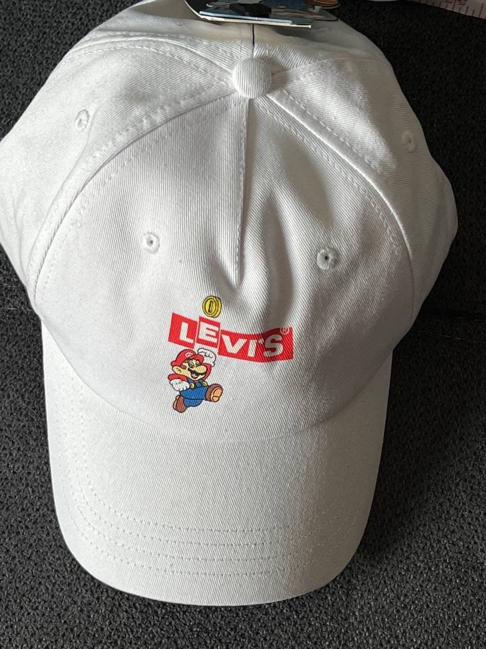 Levi's Hüte, Mützen & Caps: levis mario kappe – Neu und originalverpackt aus Riehen von ann_76jw