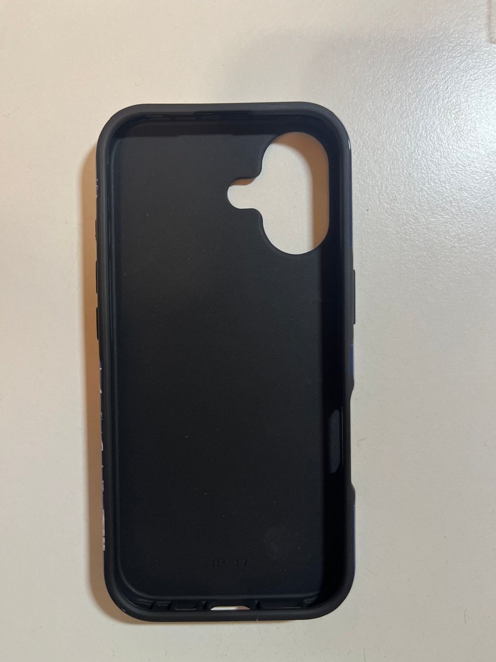 Apple Cover & Protezioni schermo: Handyhülle In print we trust – Nuovo e nell'imballaggio originale da Hombrechtikon venduto da lena_sulzer 1