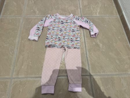 süsser handgenähter Pyjama, 2J 92
