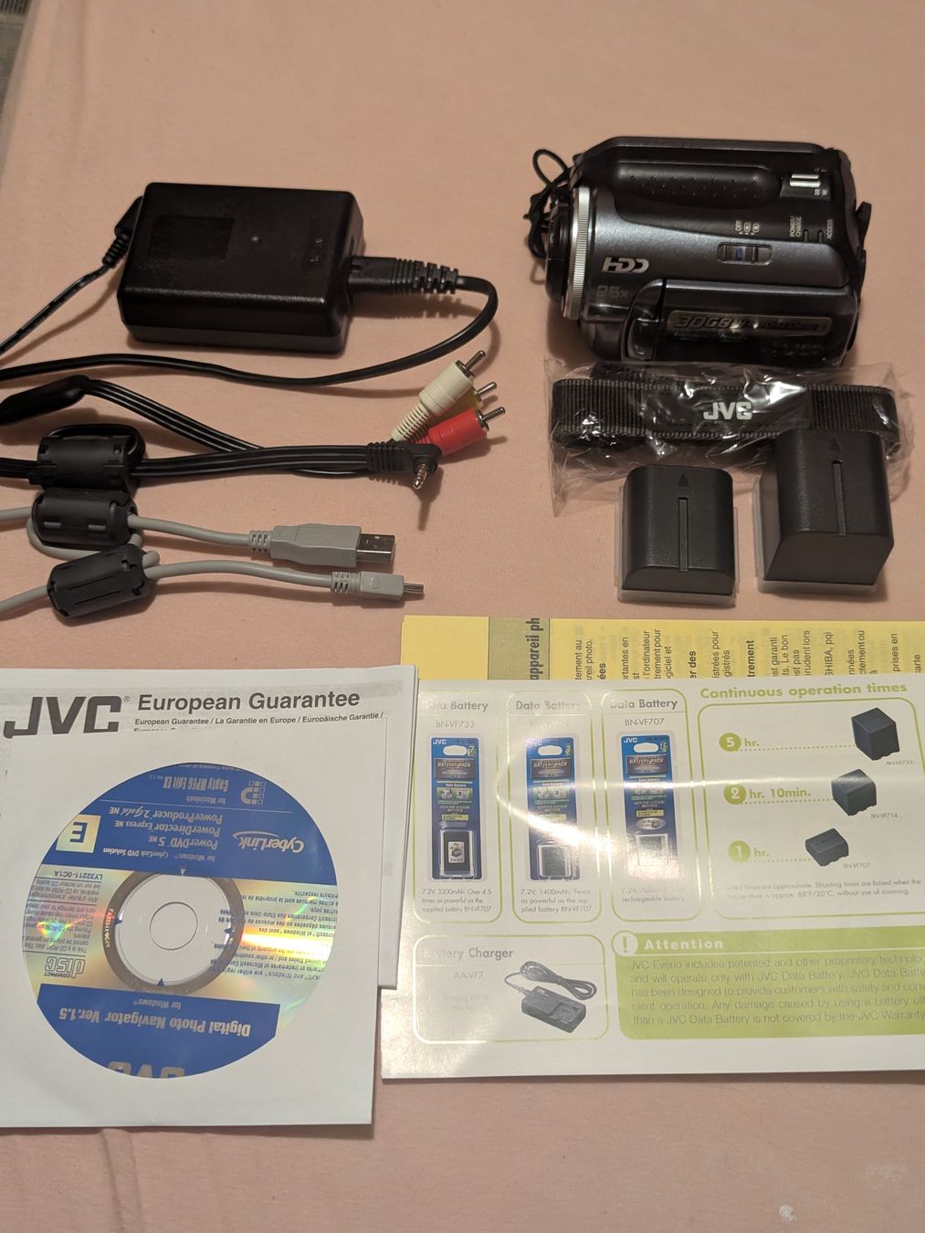 JVC Caméscopes: JVC Camcorder GZ-MG30E – D'occasion à Bischofszell par Blende2 8