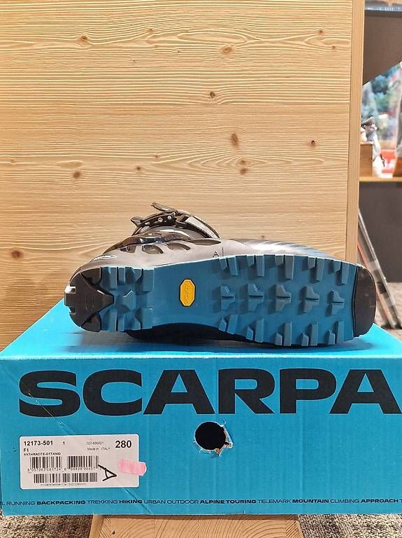 Herrenschuhe: SCARPA F1 TOURENSKISCHUH – Gebraucht aus Grindelwald von Backdoor_Shop 1