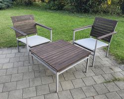 Edles Gartenmöbel-Set aus Teakholz mit 2 Stühle und Tisch