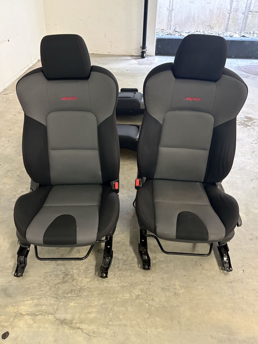 Mazda Alle Autoersatzteile: Mazda 3 BK MPS Sitze  – Gebraucht aus Oberkulm von max_l6jr