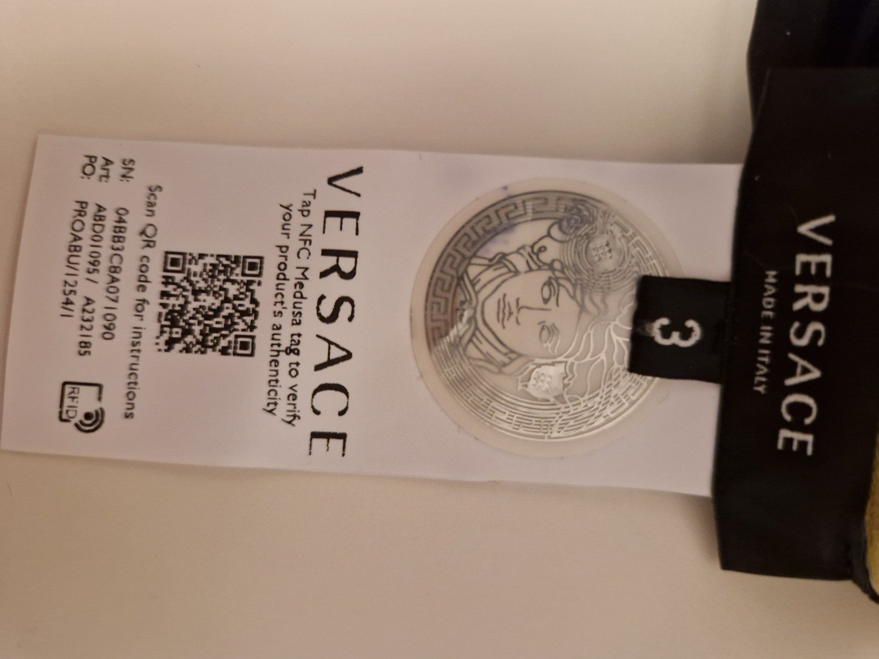 Versace Costumi da bagno & Bikini: Schwarzer Versace Bikini, Grösse S, Top Zustand. – Nuovo (secondo la descrizione) da Urtenen-Schönbühl venduto da Edark 3